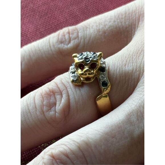 Gold Tone Pave Panther Ring Size 6 - Picture 2 of 7